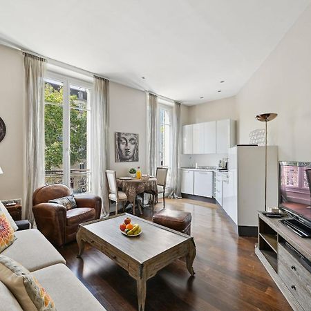 פריז Champs-Elysees & Arc De Triomphe - Cityapartmentstay מראה חיצוני תמונה