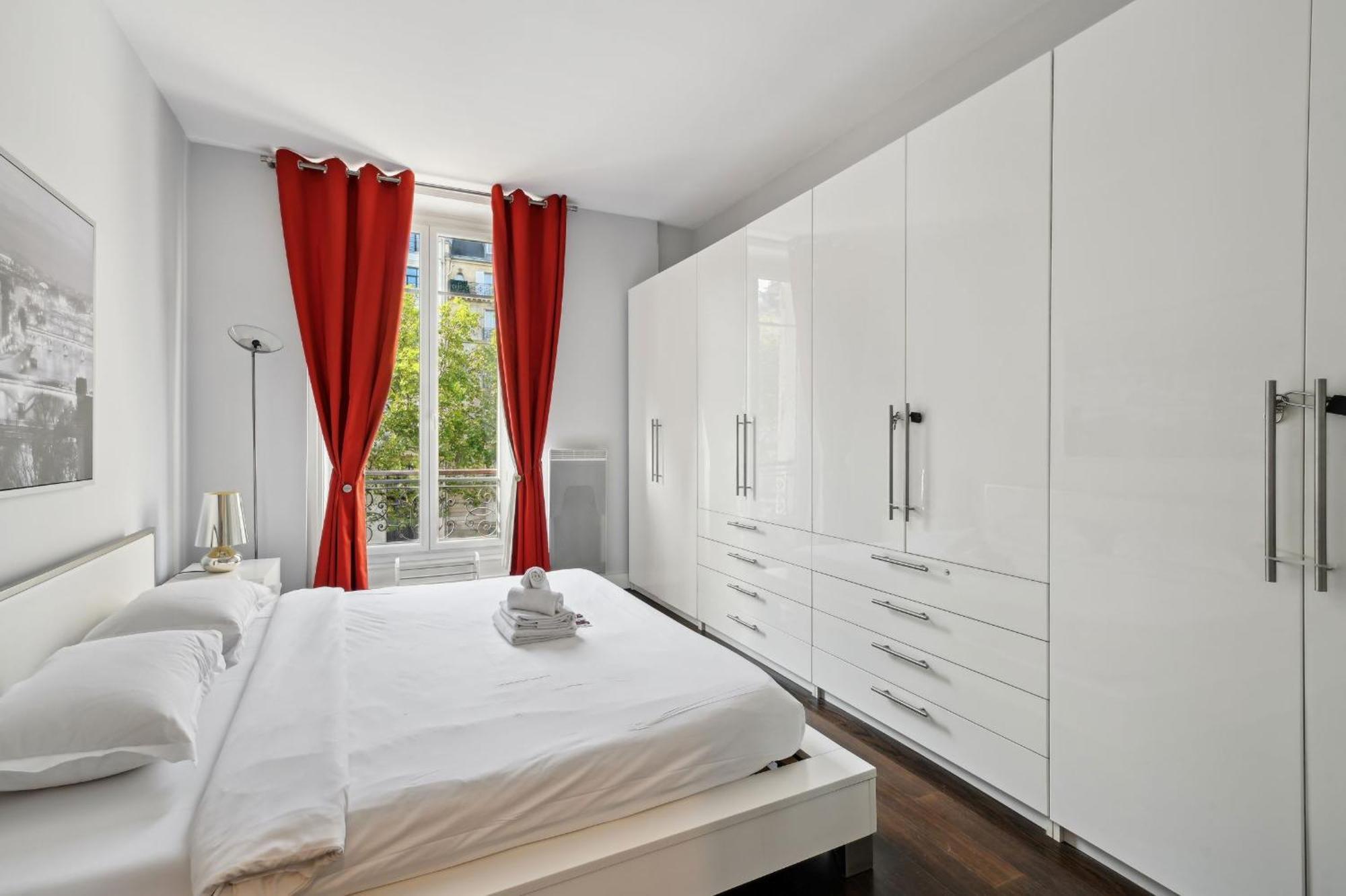 פריז Champs-Elysees & Arc De Triomphe - Cityapartmentstay מראה חיצוני תמונה