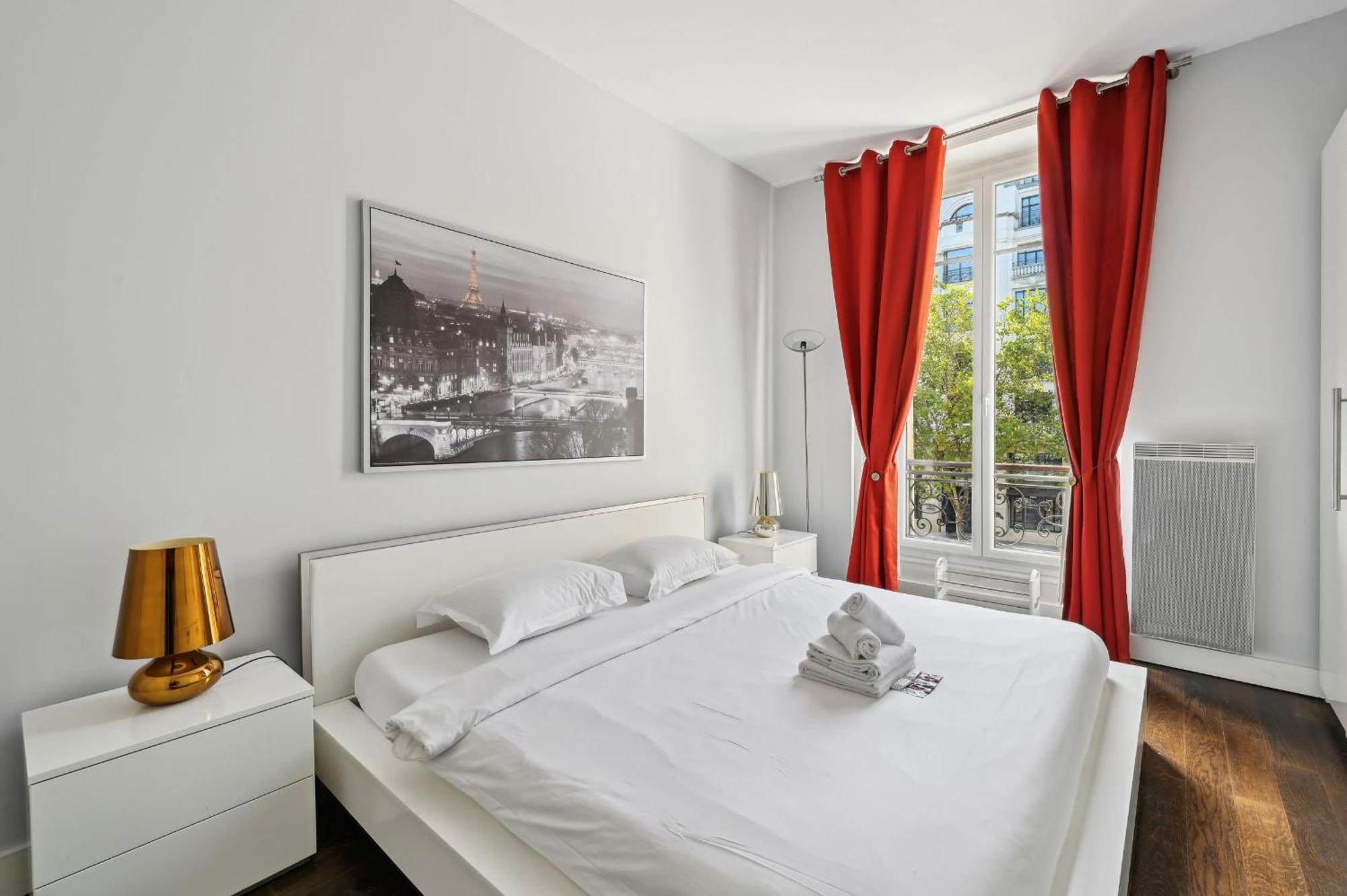 פריז Champs-Elysees & Arc De Triomphe - Cityapartmentstay מראה חיצוני תמונה
