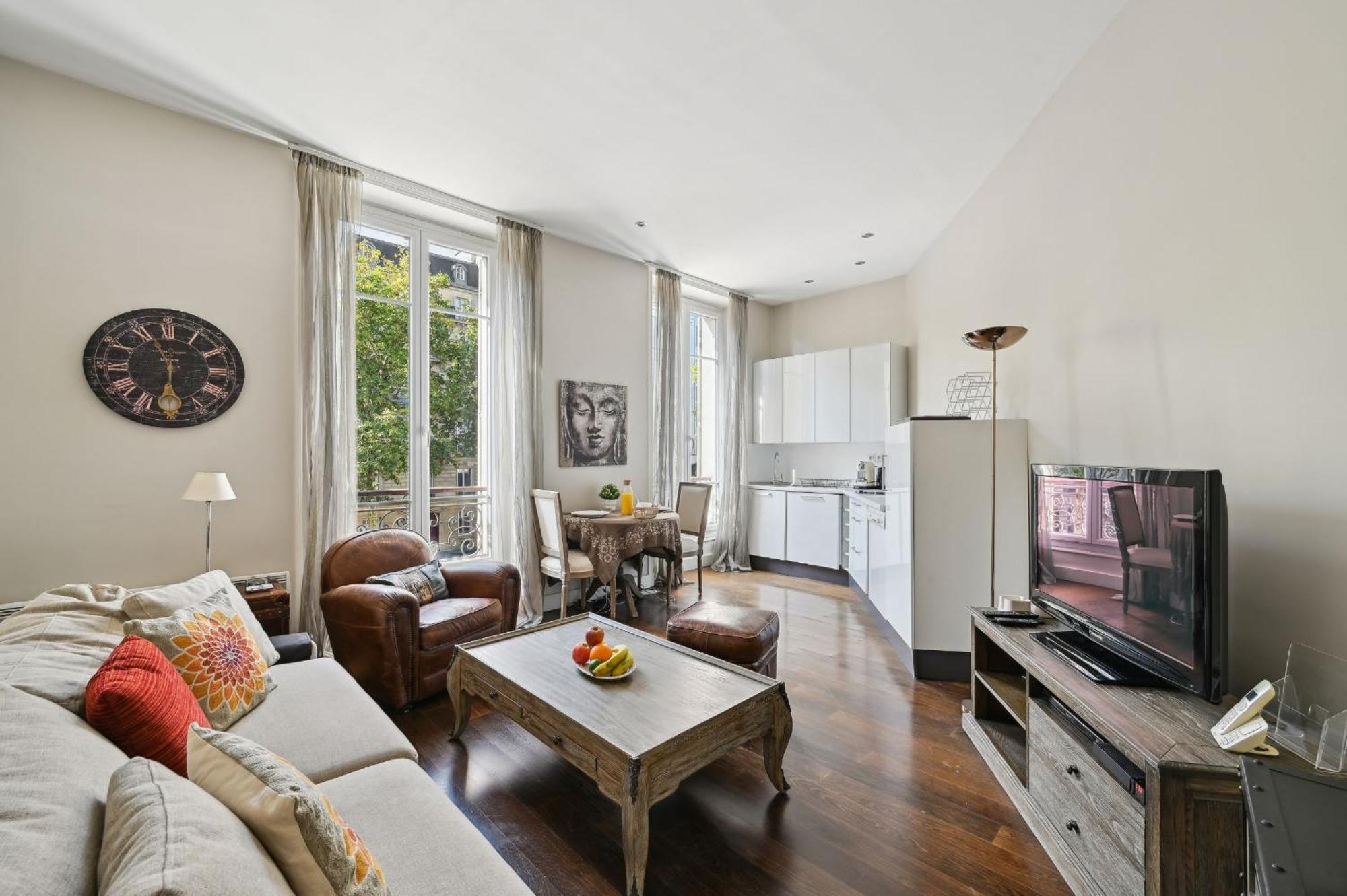 פריז Champs-Elysees & Arc De Triomphe - Cityapartmentstay מראה חיצוני תמונה
